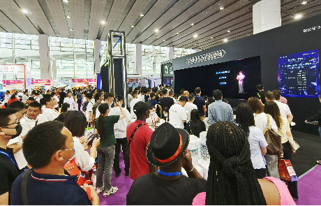 2023亚洲乐园及景点博览会，EVO视讯 EVO真人光学“奇境元宇宙”引爆全场！